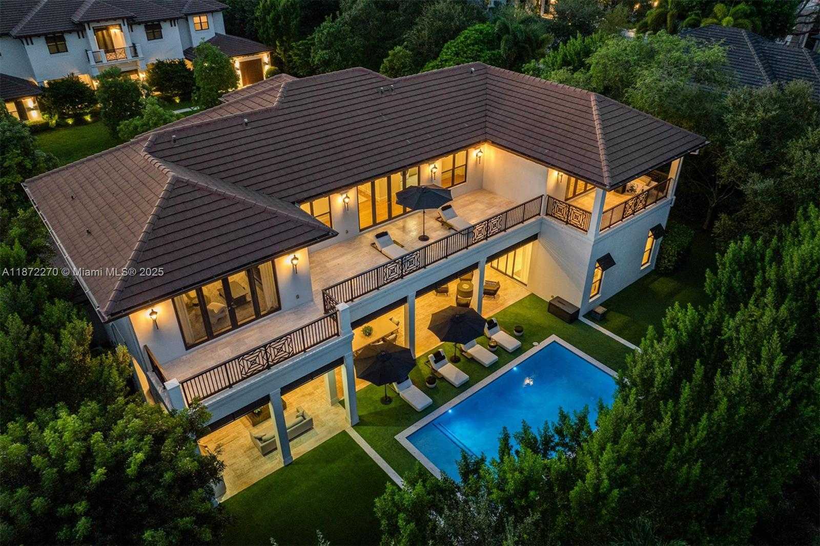 Small Image of 9445 SOUTH WEST 72ND CT, Pinecrest Number 53
