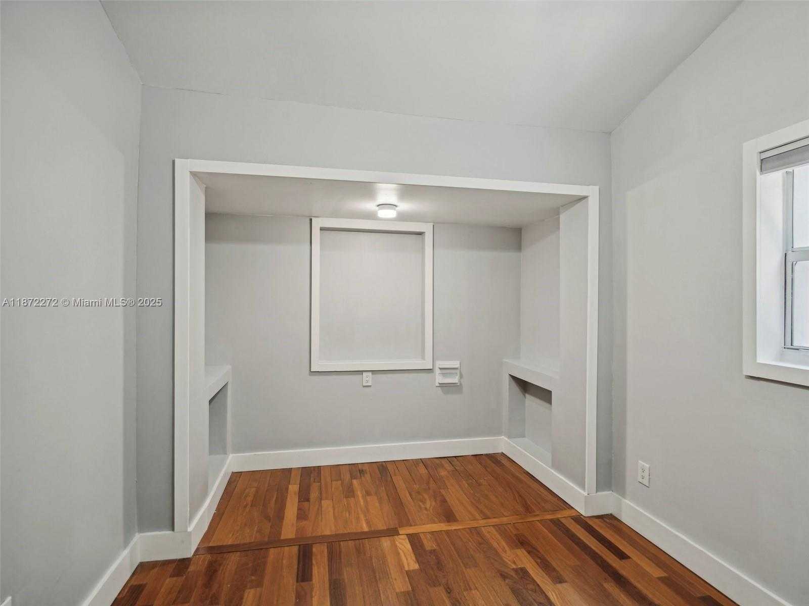 Small Image of 8875 ABBOTT AVENUE, Surfside Number 22