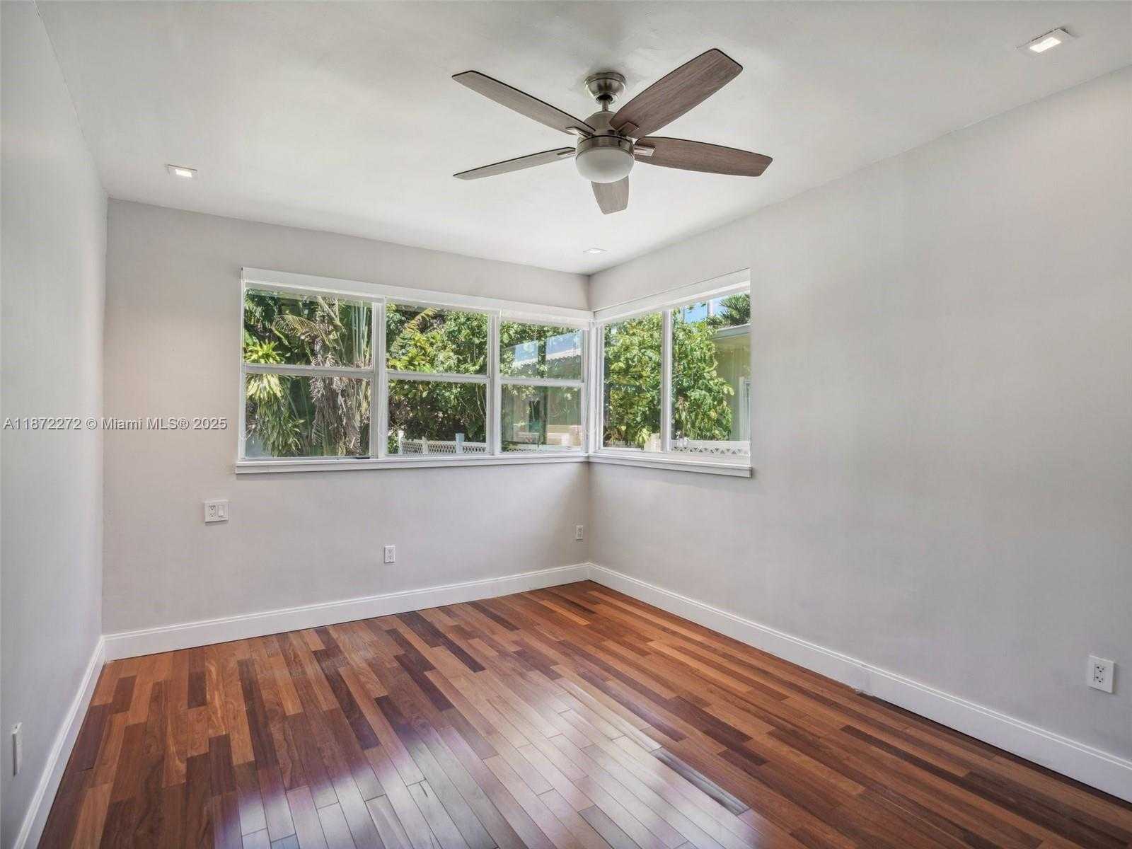 Small Image of 8875 ABBOTT AVENUE, Surfside Number 23