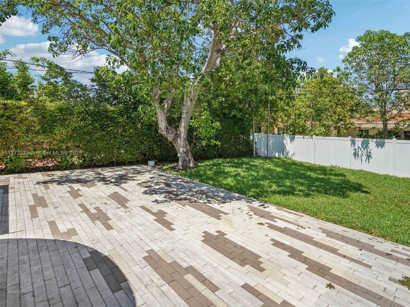 Small Image of 8875 ABBOTT AVENUE, Surfside Number 30