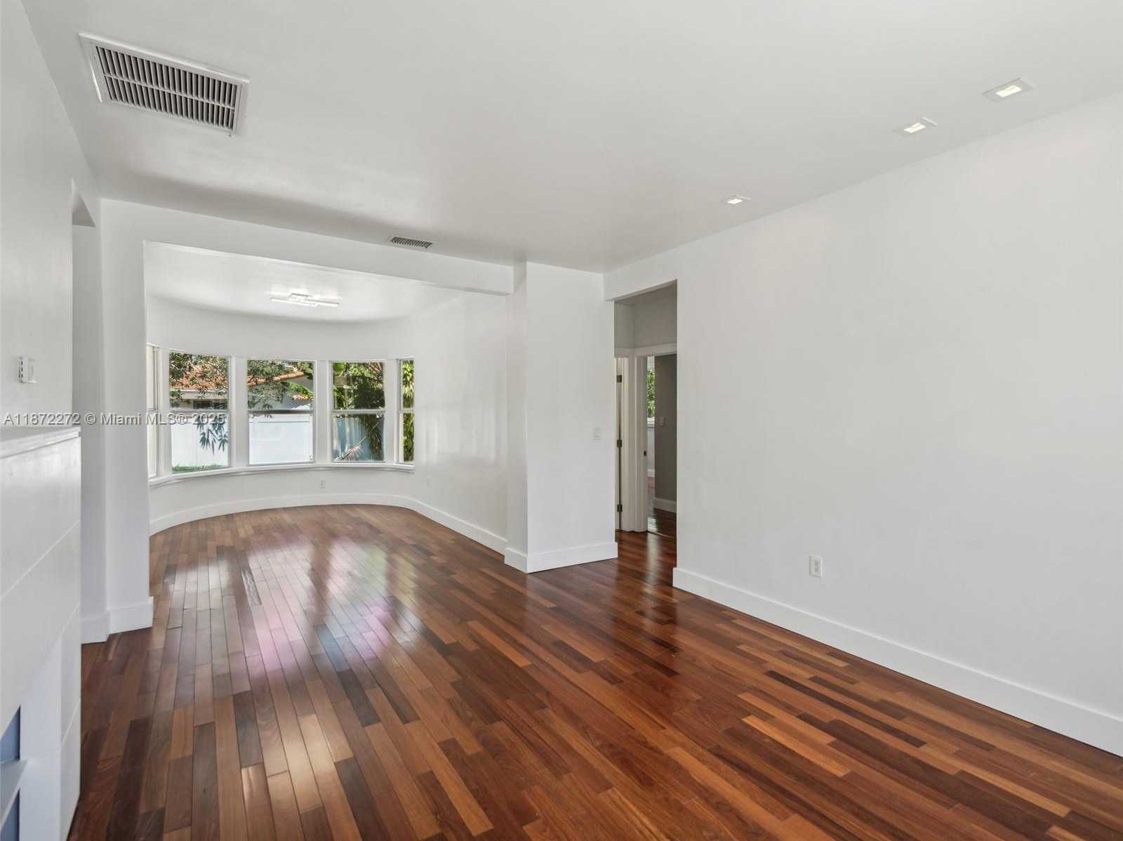 Small Image of 8875 ABBOTT AVENUE, Surfside Number 6