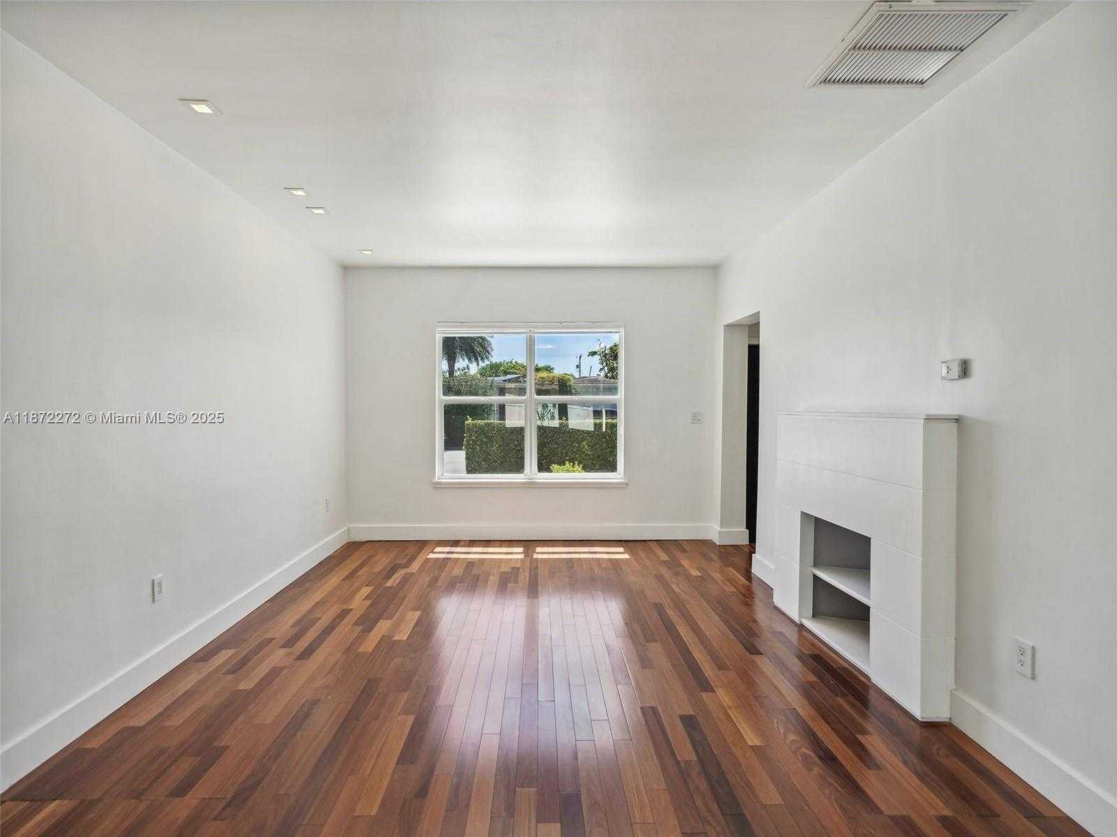 Small Image of 8875 ABBOTT AVENUE, Surfside Number 7