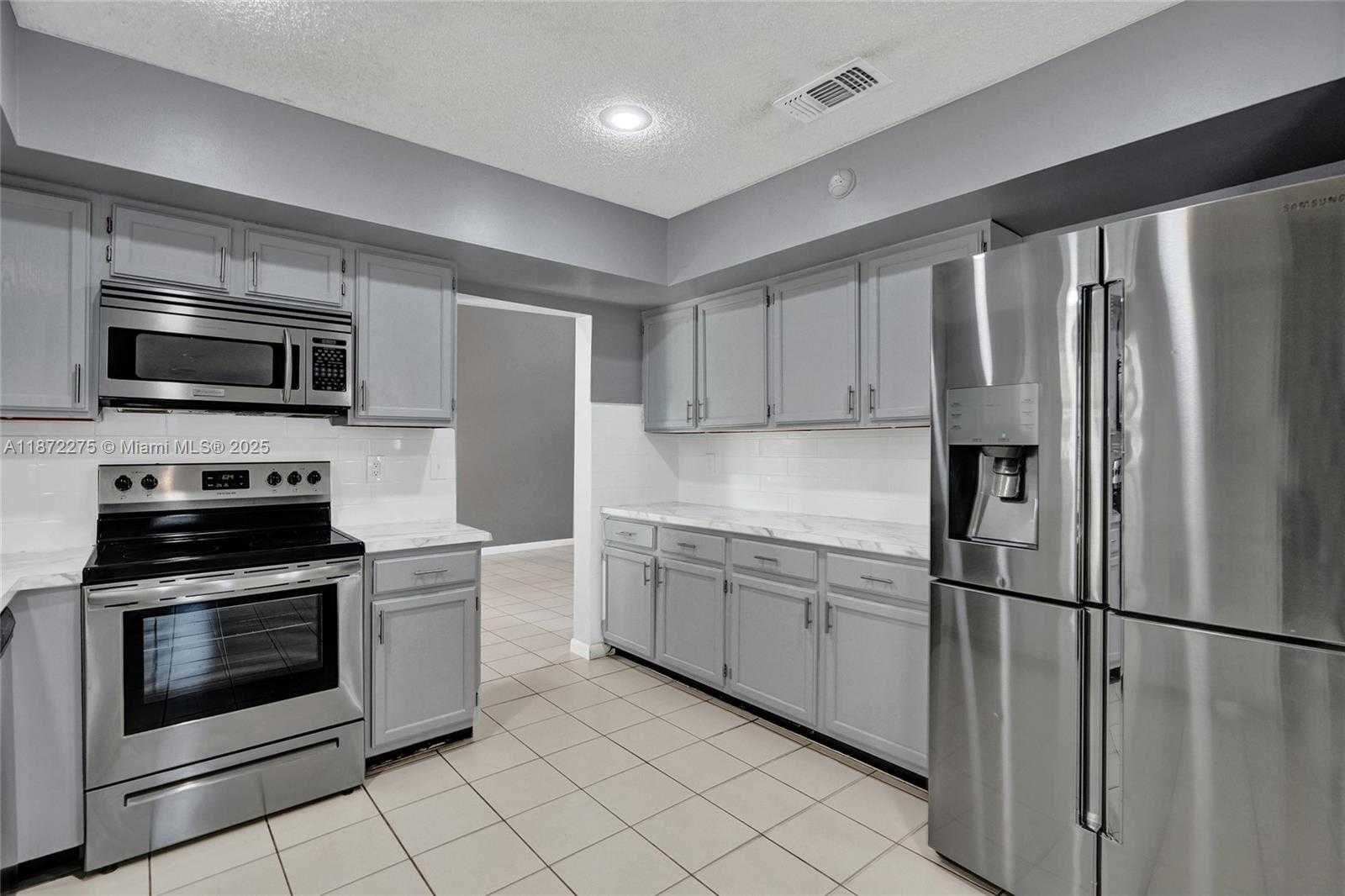 Small Image of 3131 JASPER WAY, Miramar Number 3