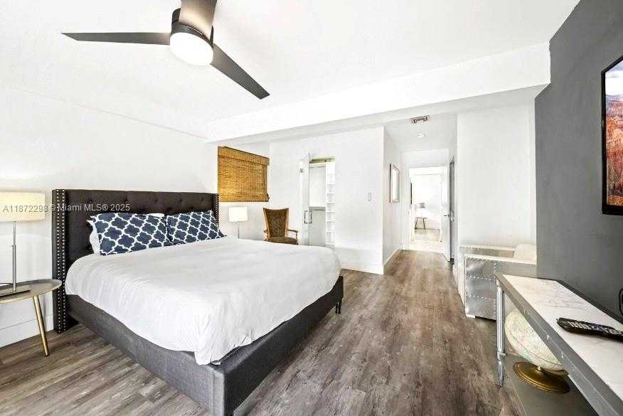 Small Image of 909 NORTH 13TH CT, Hollywood Number 18