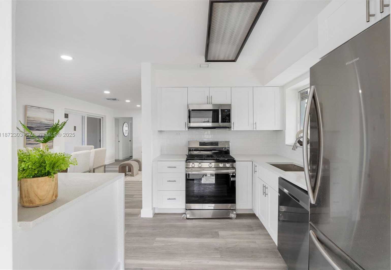 Small Image of 4331 NORTH WEST 9TH CT, Coconut Creek Number 8