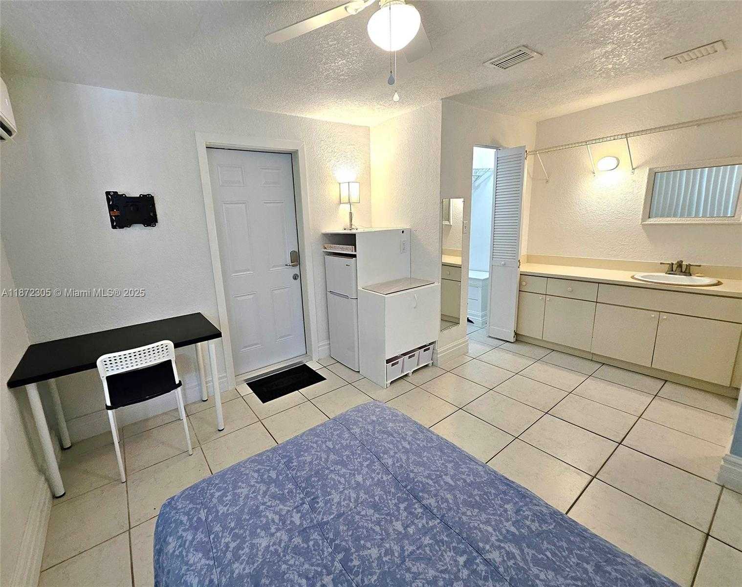 Small Image of 85 NORTH WEST 126TH ST, North Miami Number 19