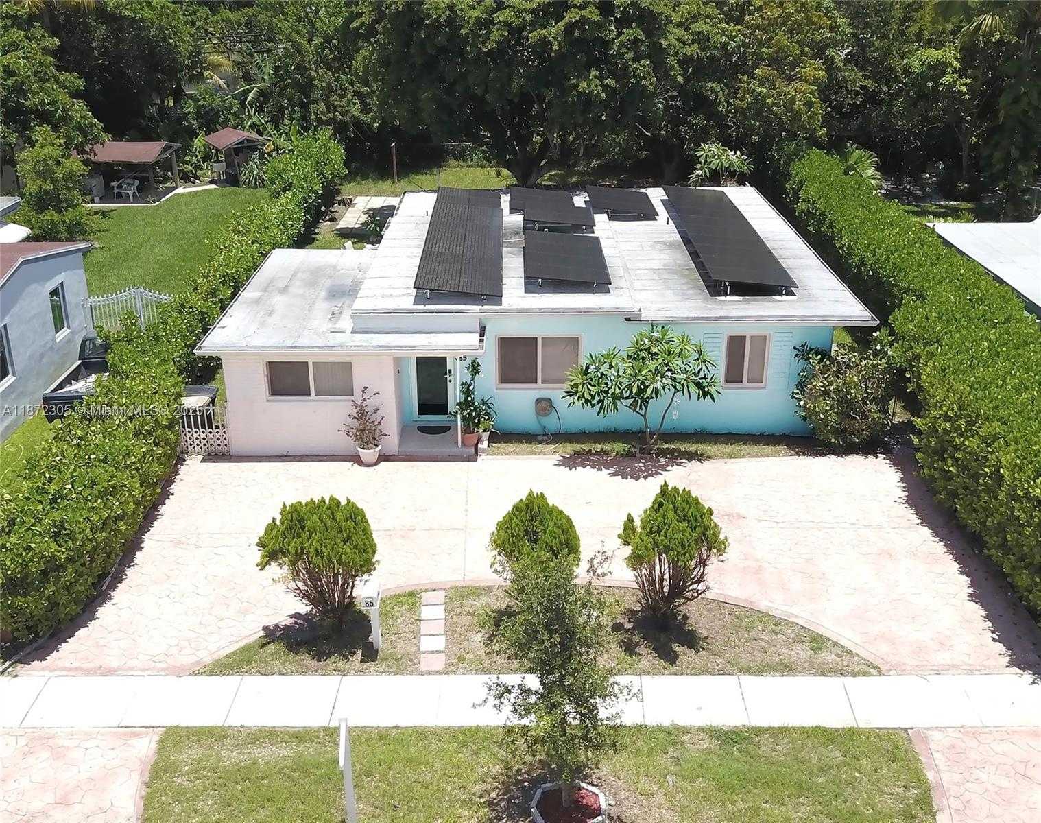 Small Image of 85 NORTH WEST 126TH ST, North Miami Number 4