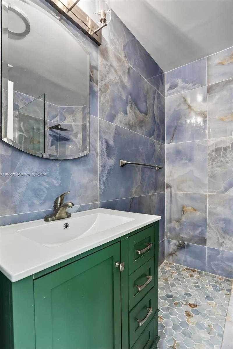 Small Image of 2681 NORTH WEST 63RD AVE, Margate Number 28
