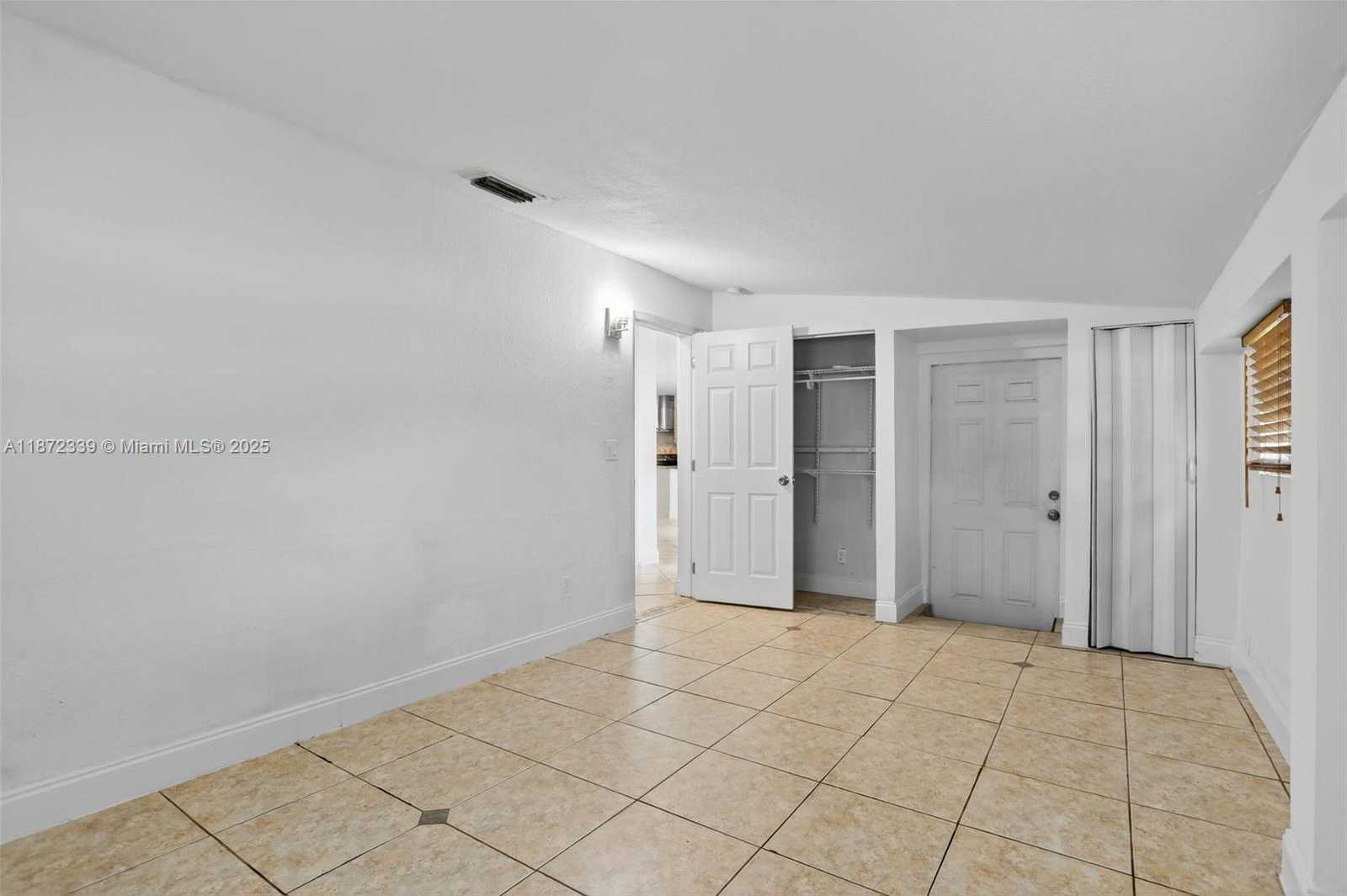 Small Image of 2681 NORTH WEST 63RD AVE, Margate Number 30