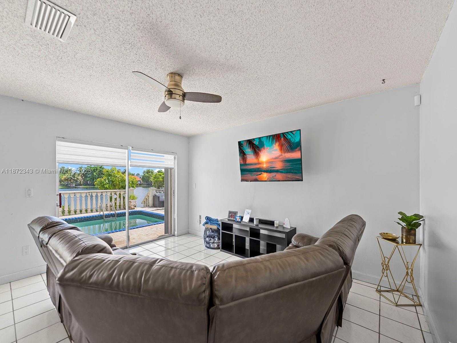 Small Image of 15321 SOUTH WEST 59TH ST, Miami Number 17
