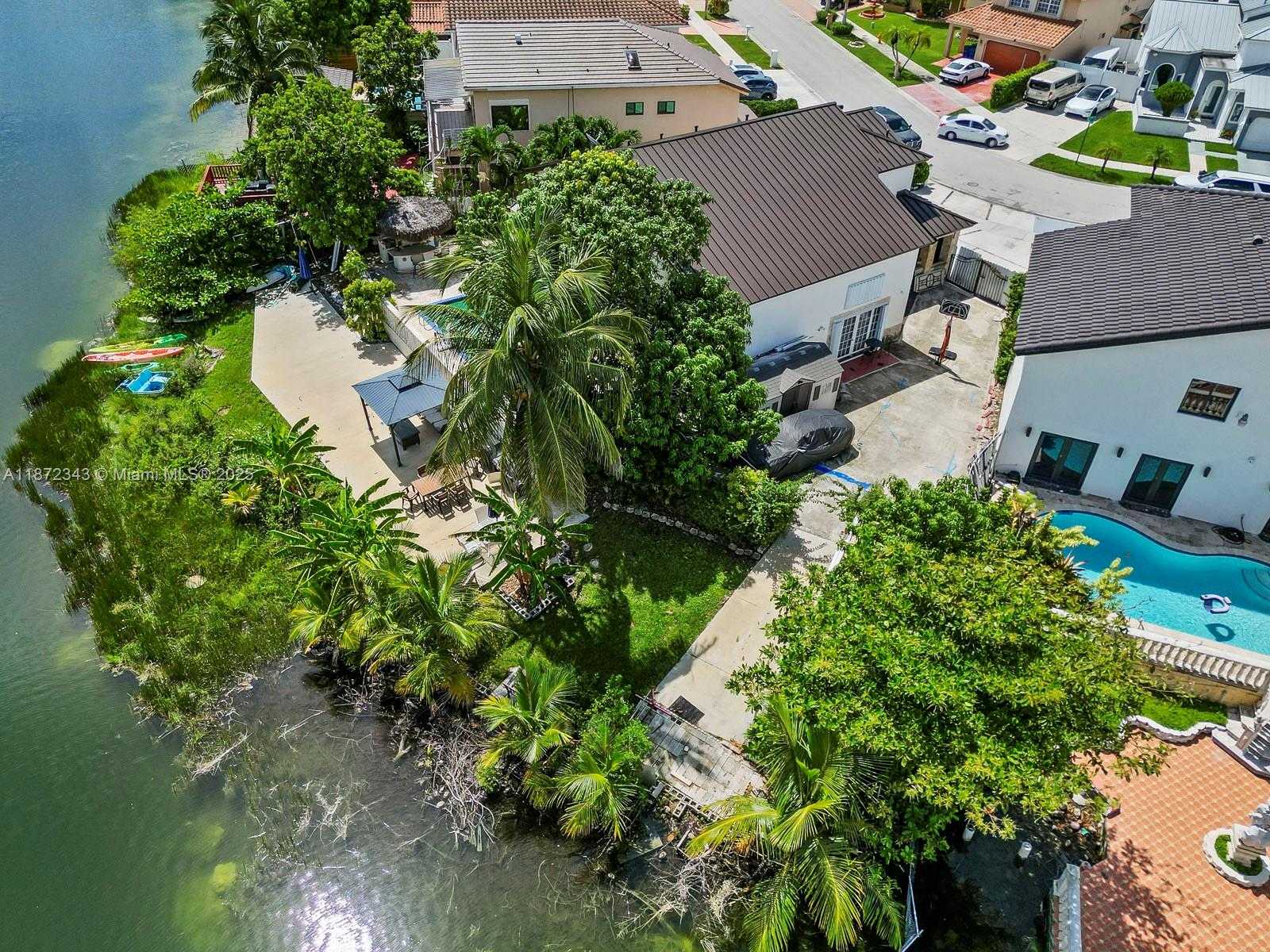 Small Image of 15321 SOUTH WEST 59TH ST, Miami Number 7