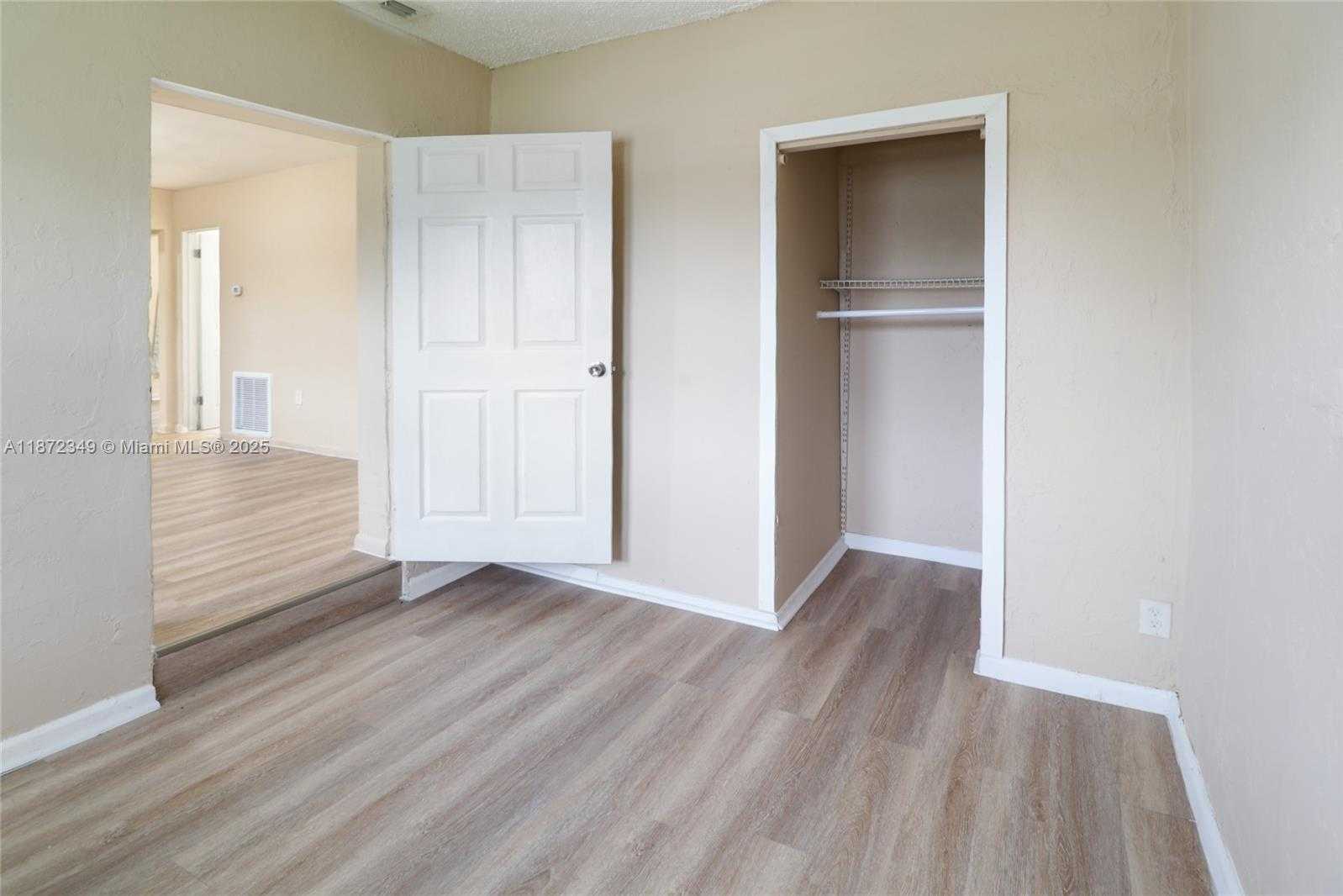 Small Image of 2768 NORTH WEST 5TH ST, Pompano Beach Number 15