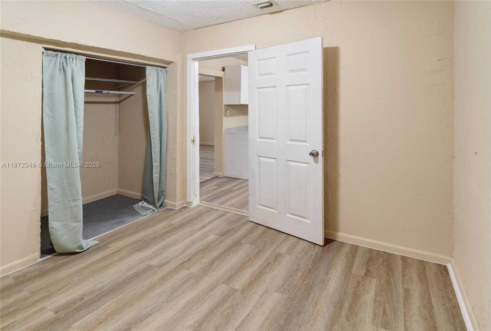 Small Image of 2768 NORTH WEST 5TH ST, Pompano Beach Number 17