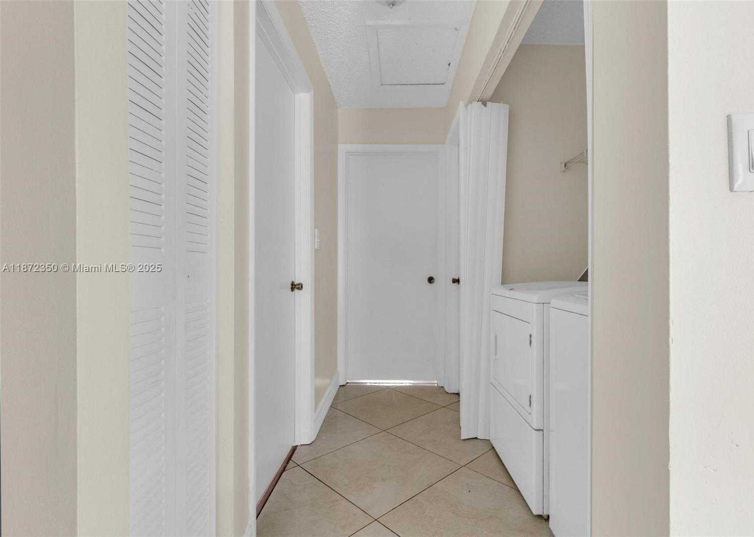 Small Image of 5904 WOODLAND POINT PL, Tamarac Number 39