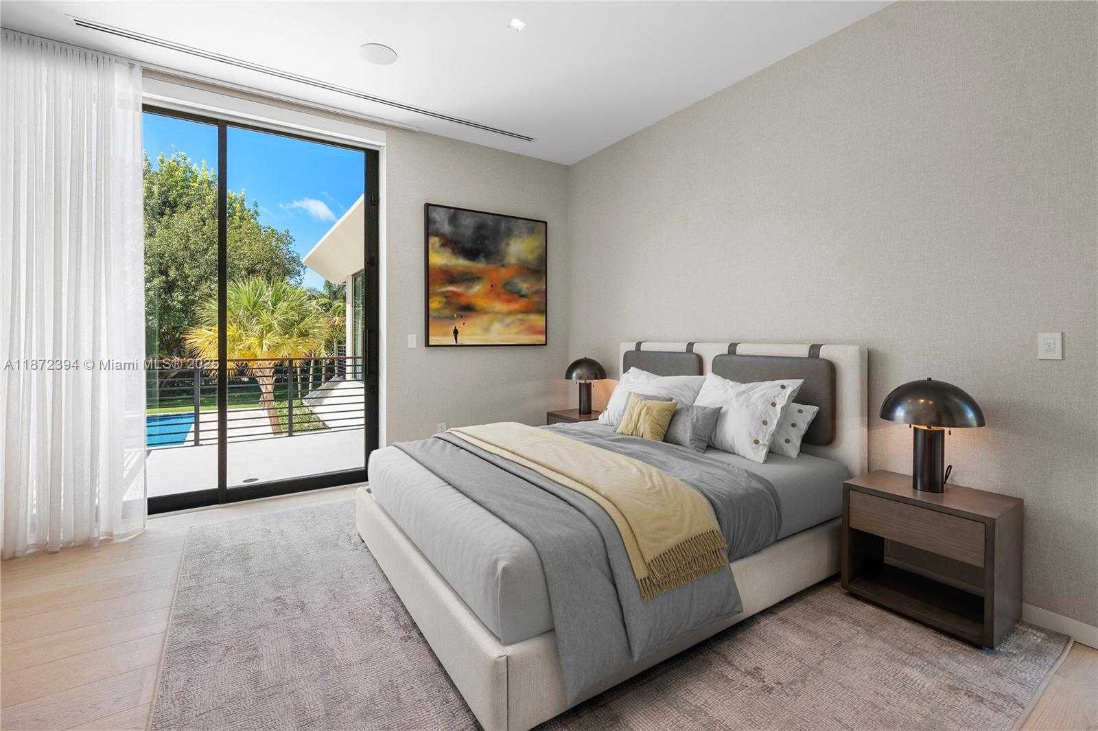 Small Image of 9440 OLD CUTLER LN, Coral Gables Number 39