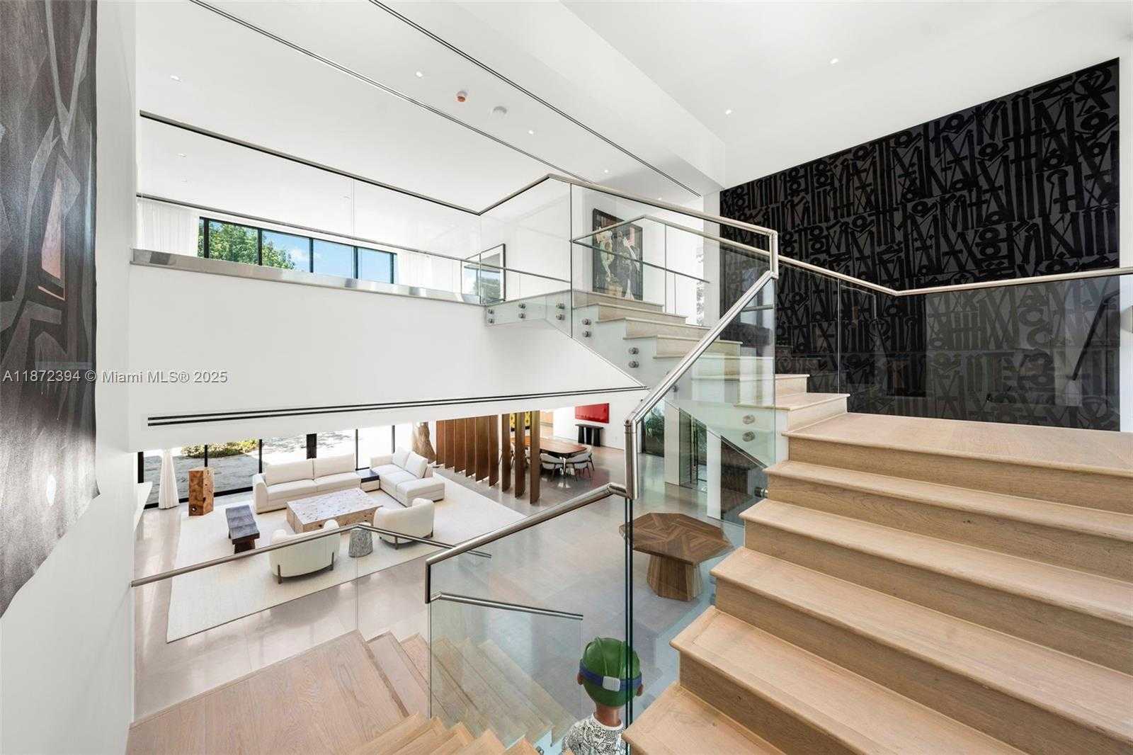 Small Image of 9440 OLD CUTLER LN, Coral Gables Number 41