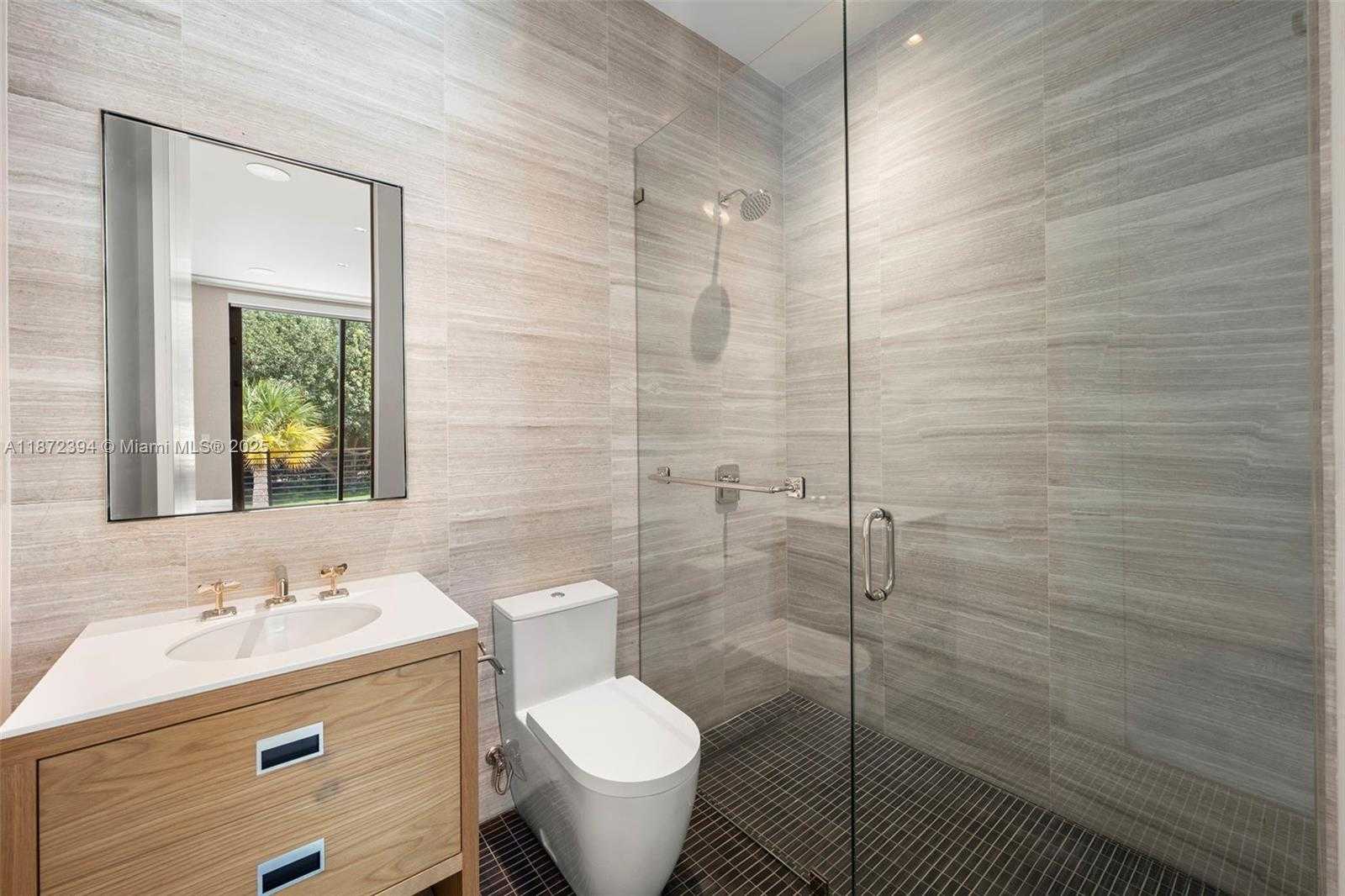Small Image of 9440 OLD CUTLER LN, Coral Gables Number 44