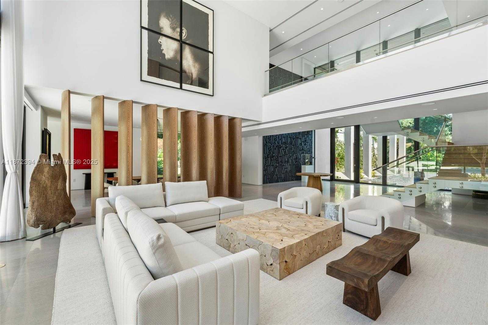 Small Image of 9440 OLD CUTLER LN, Coral Gables Number 6