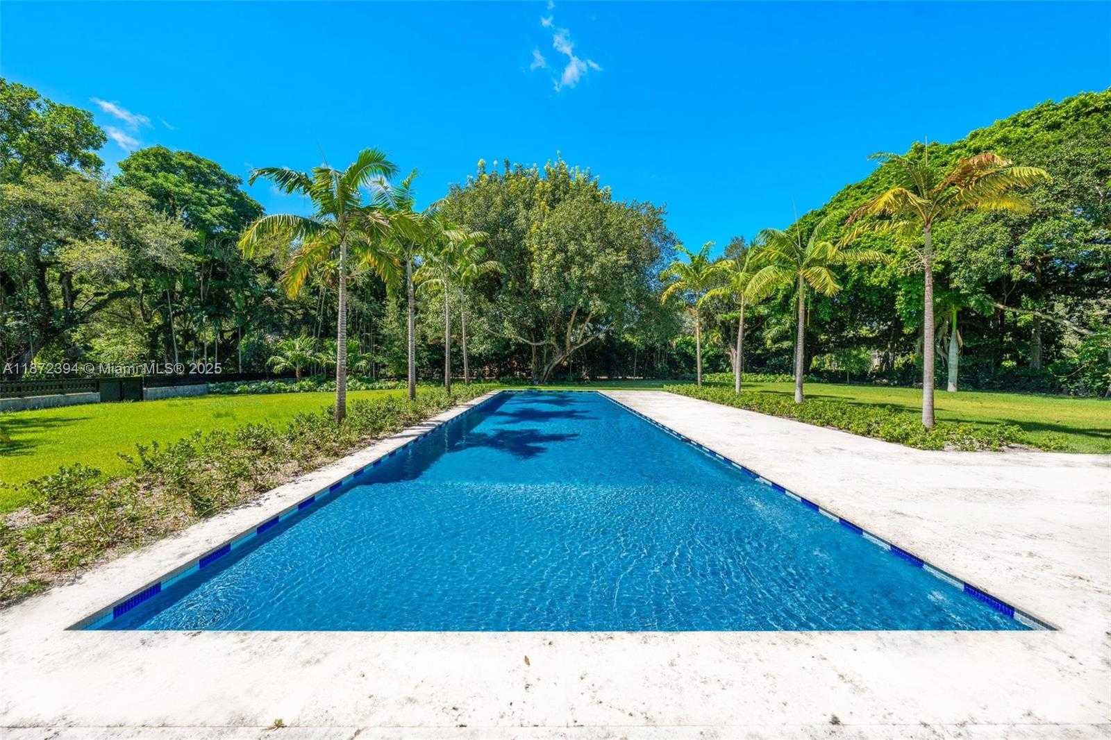 Small Image of 9440 OLD CUTLER LN, Coral Gables Number 69