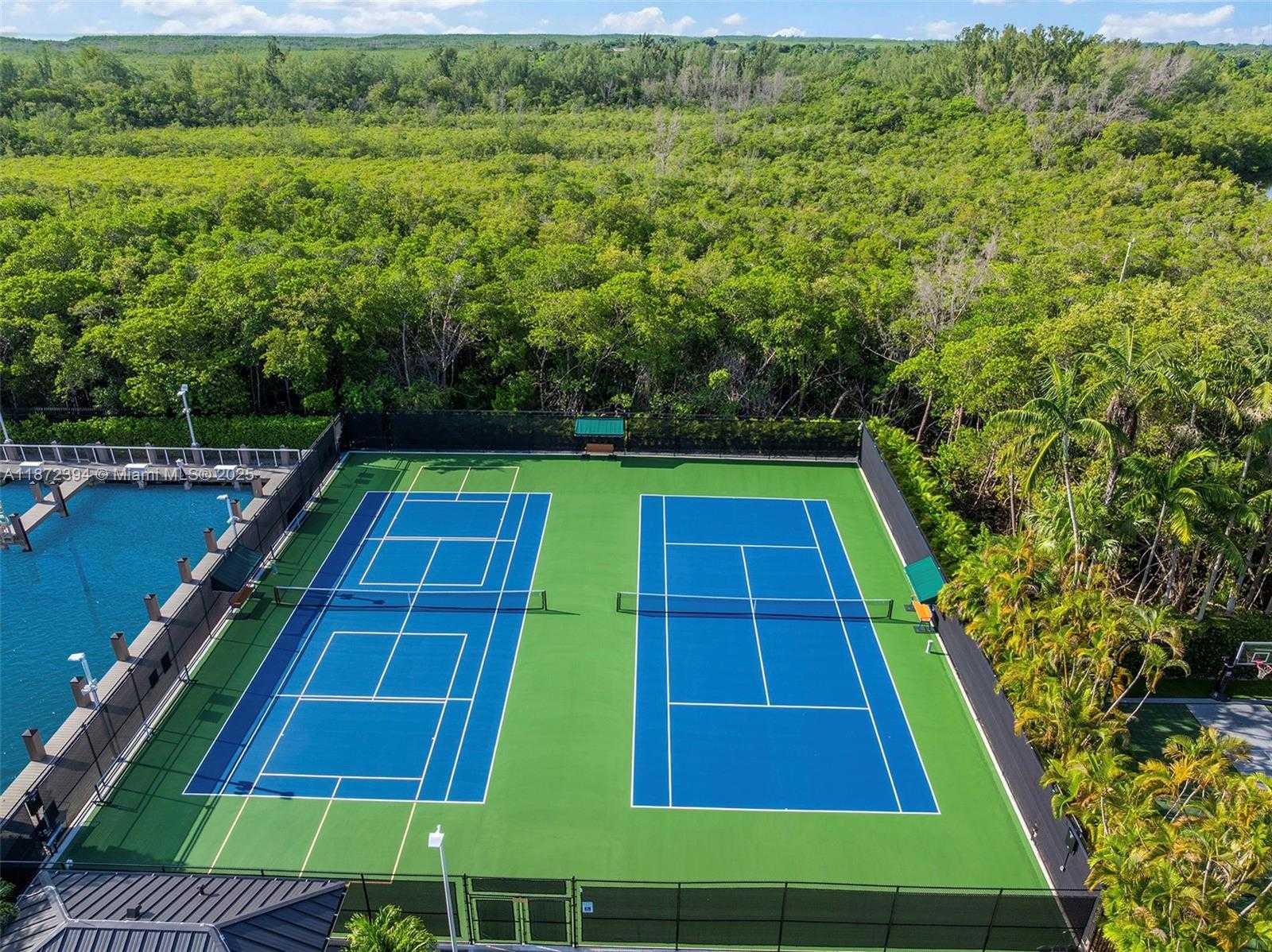 Small Image of 9440 OLD CUTLER LN, Coral Gables Number 76
