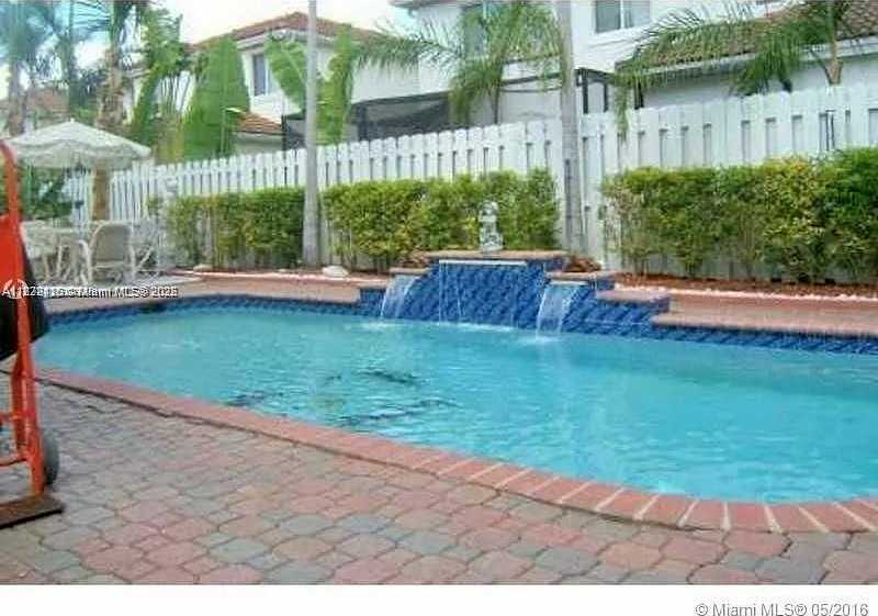 Small Image of 11301 ROCKINGHORSE RD, Cooper City Number 34