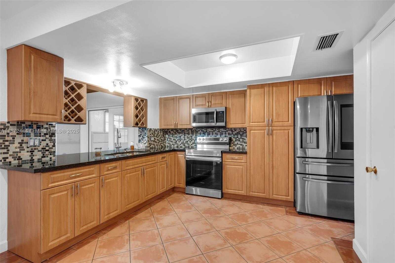 Small Image of 4801 HARRISON ST, Hollywood Number 14