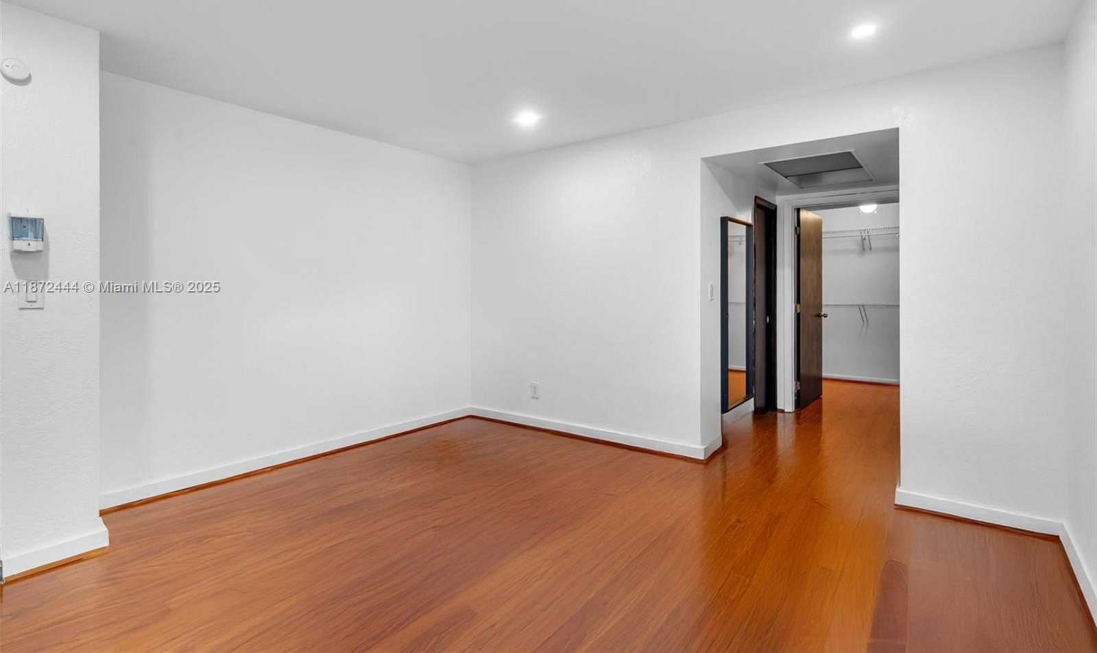 Small Image of 4801 HARRISON ST, Hollywood Number 15