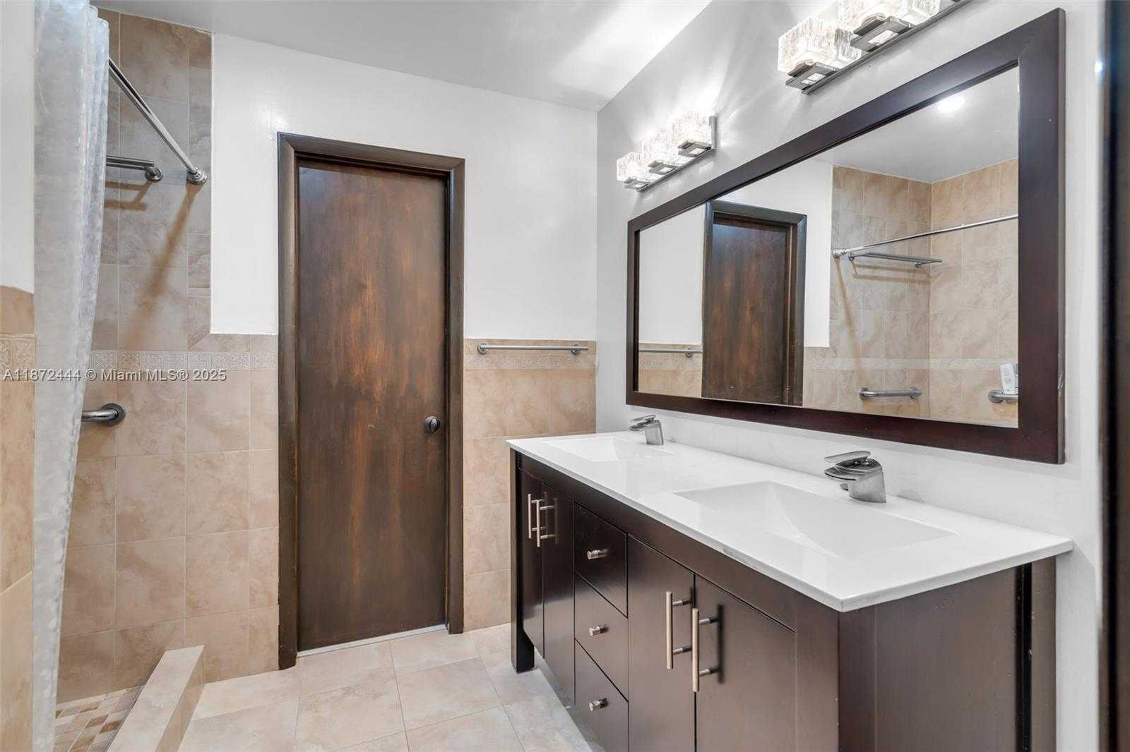 Small Image of 4801 HARRISON ST, Hollywood Number 21