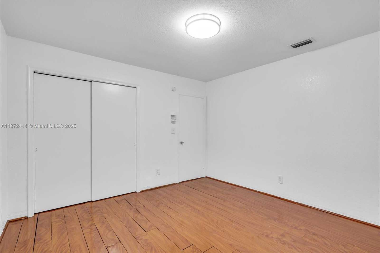 Small Image of 4801 HARRISON ST, Hollywood Number 23