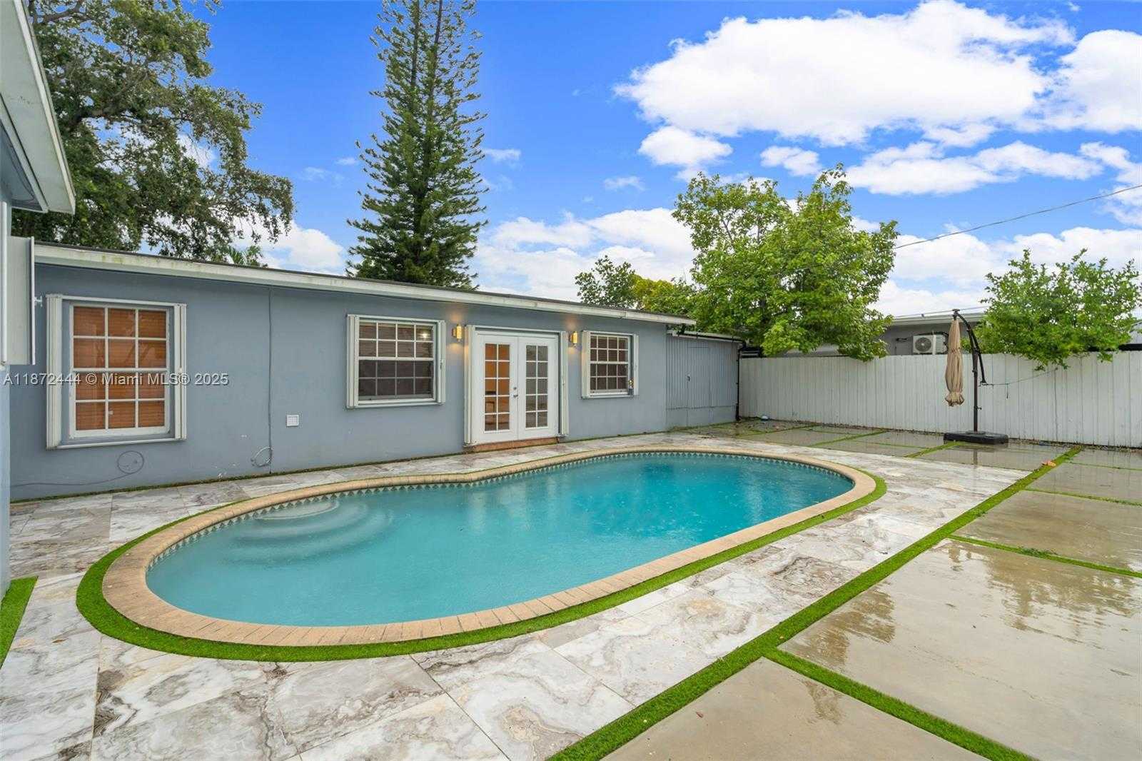 Small Image of 4801 HARRISON ST, Hollywood Number 27