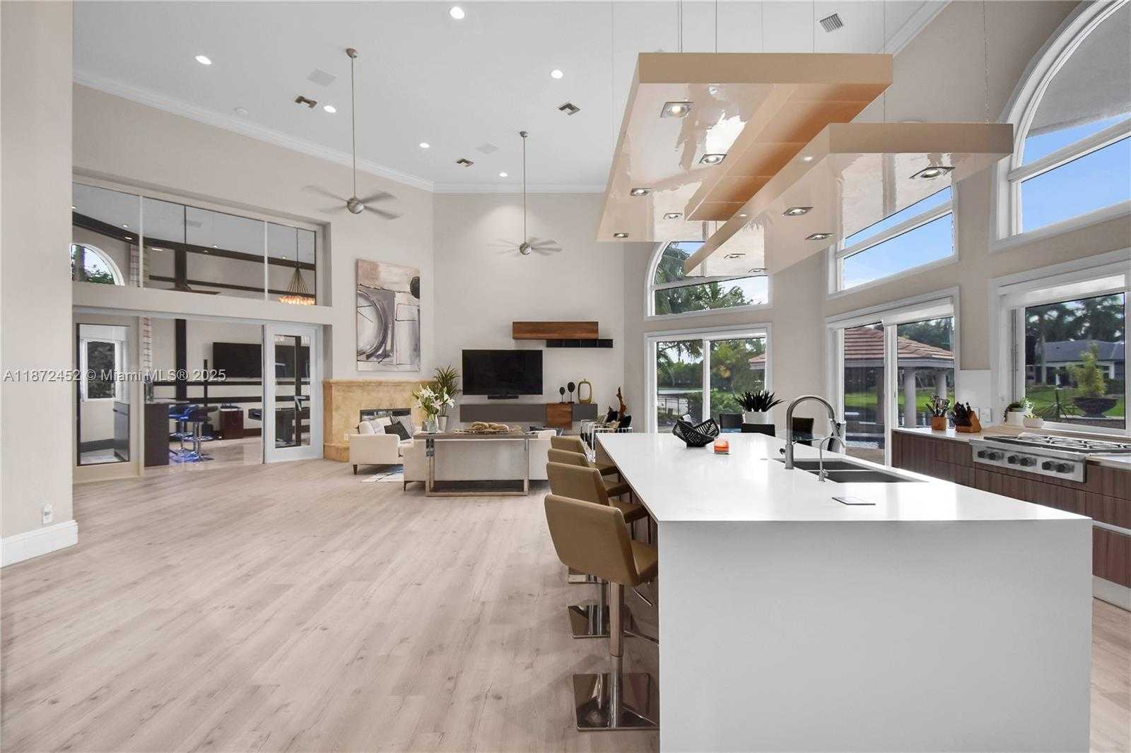 Small Image of 3502 DERBY LN, Weston Number 11