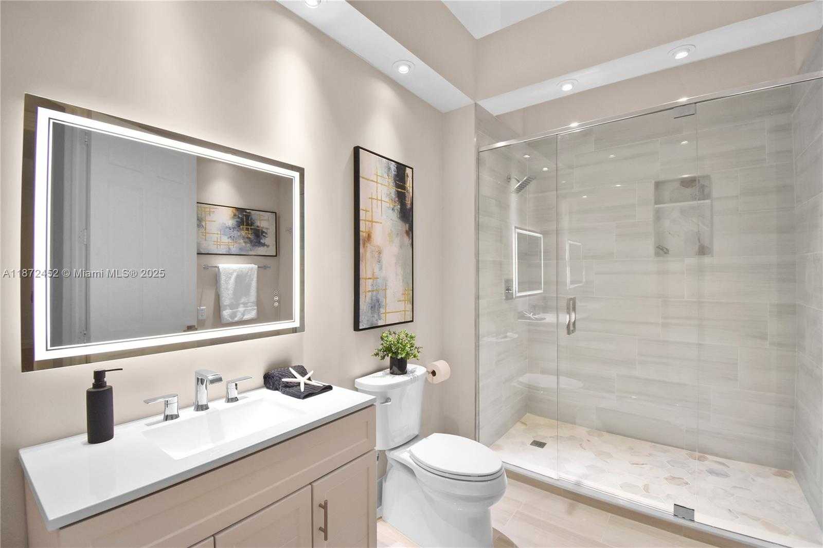 Small Image of 3502 DERBY LN, Weston Number 45
