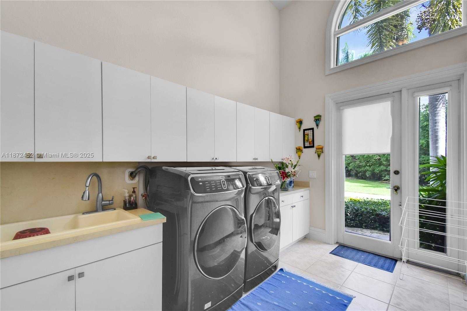 Small Image of 3502 DERBY LN, Weston Number 47