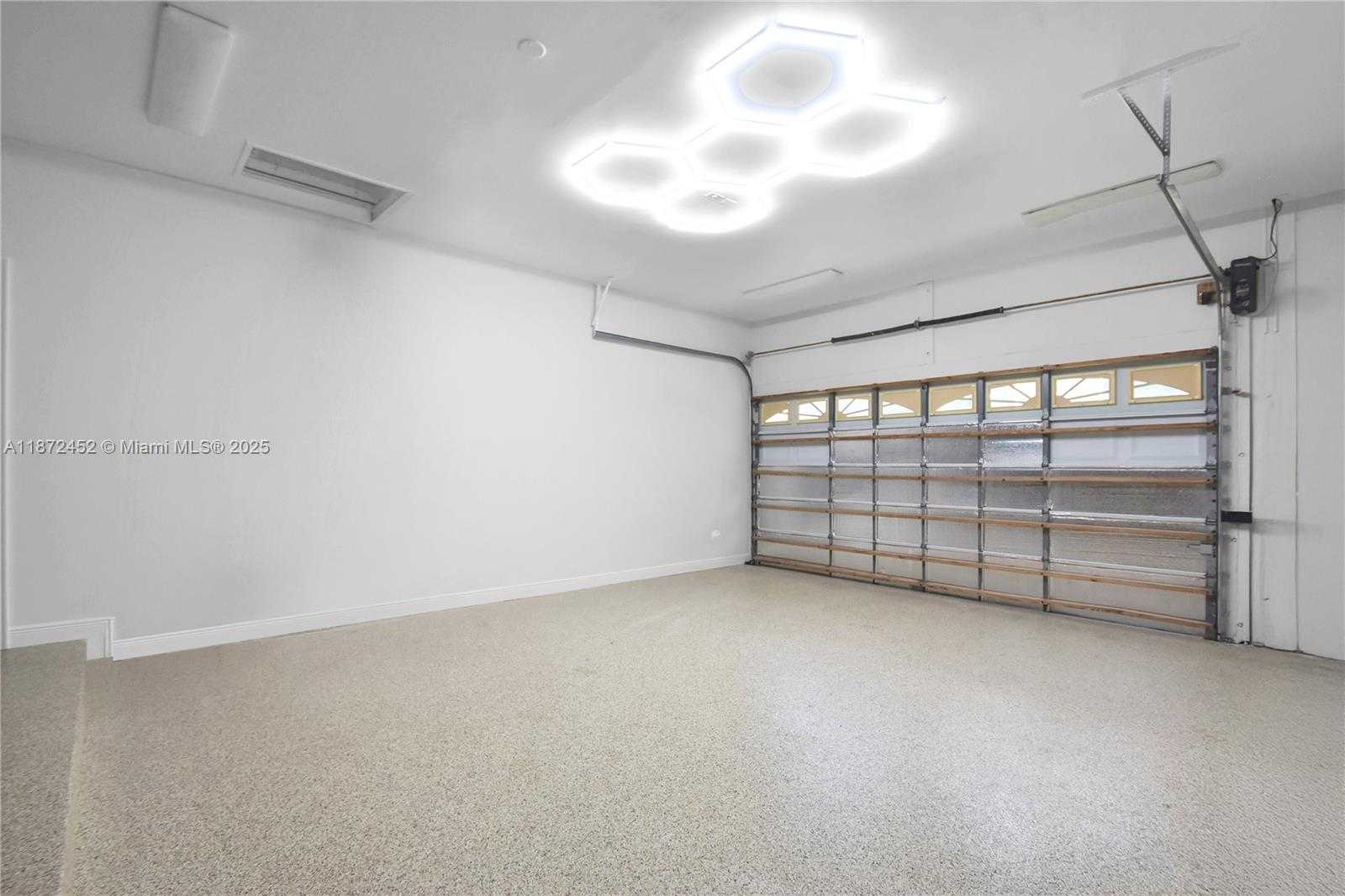 Small Image of 3502 DERBY LN, Weston Number 48