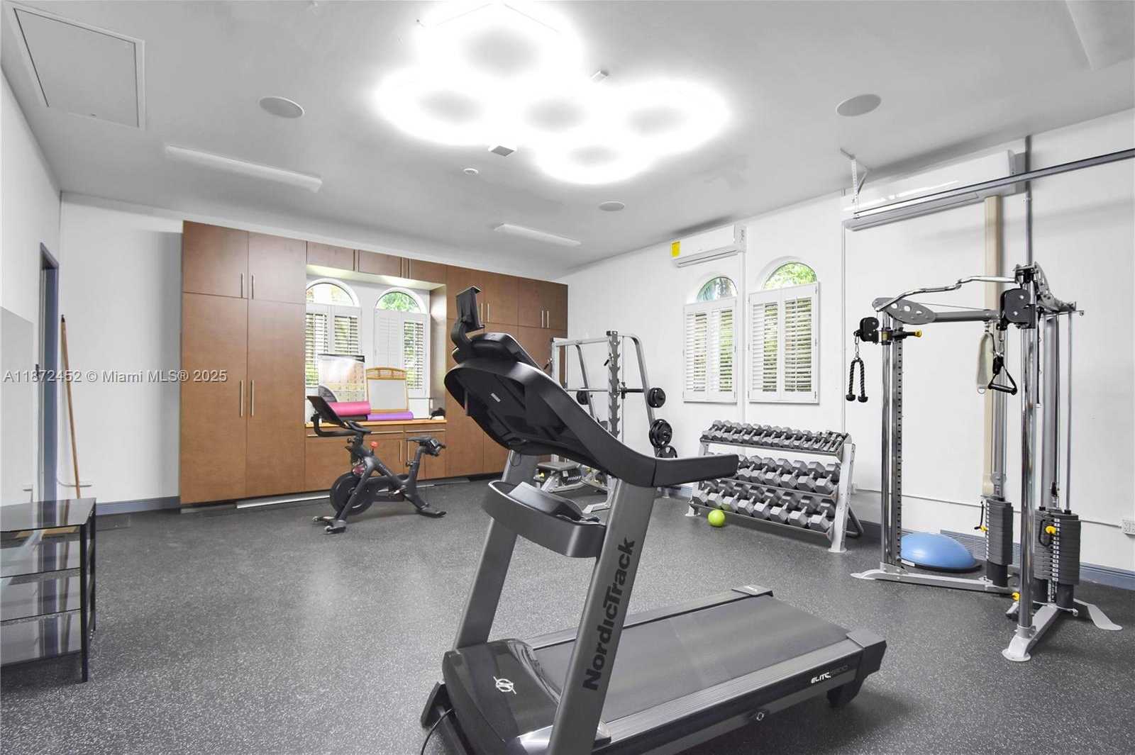 Small Image of 3502 DERBY LN, Weston Number 49