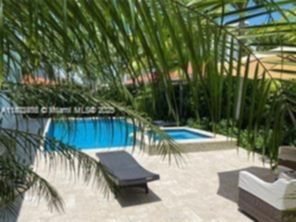 Small Image of 343 190TH ST, Sunny Isles Beach Number 3