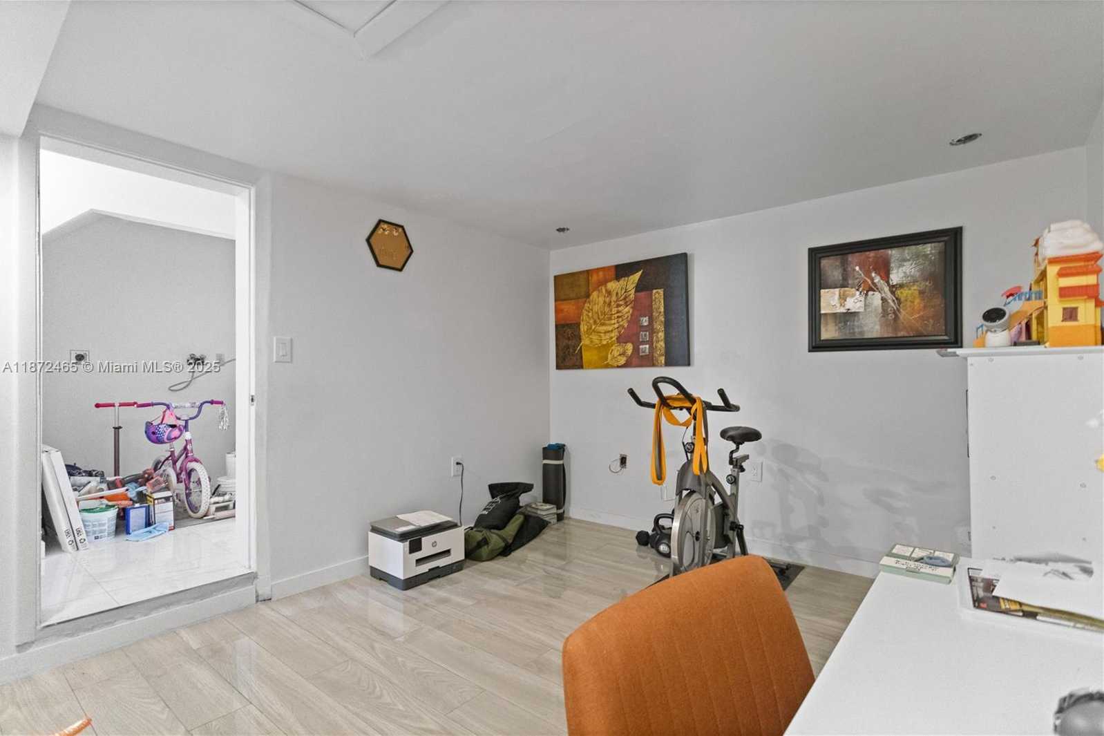 Small Image of 949 SW 113TH TER, Pembroke Pines Number 13