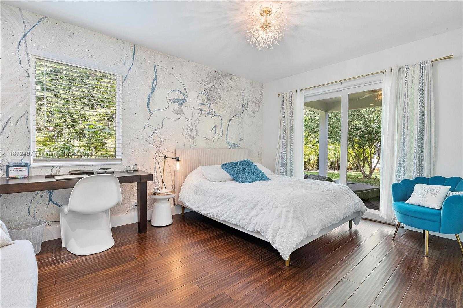 Small Image of 11377 WEST BISCAYNE CANAL RD, Miami Number 34