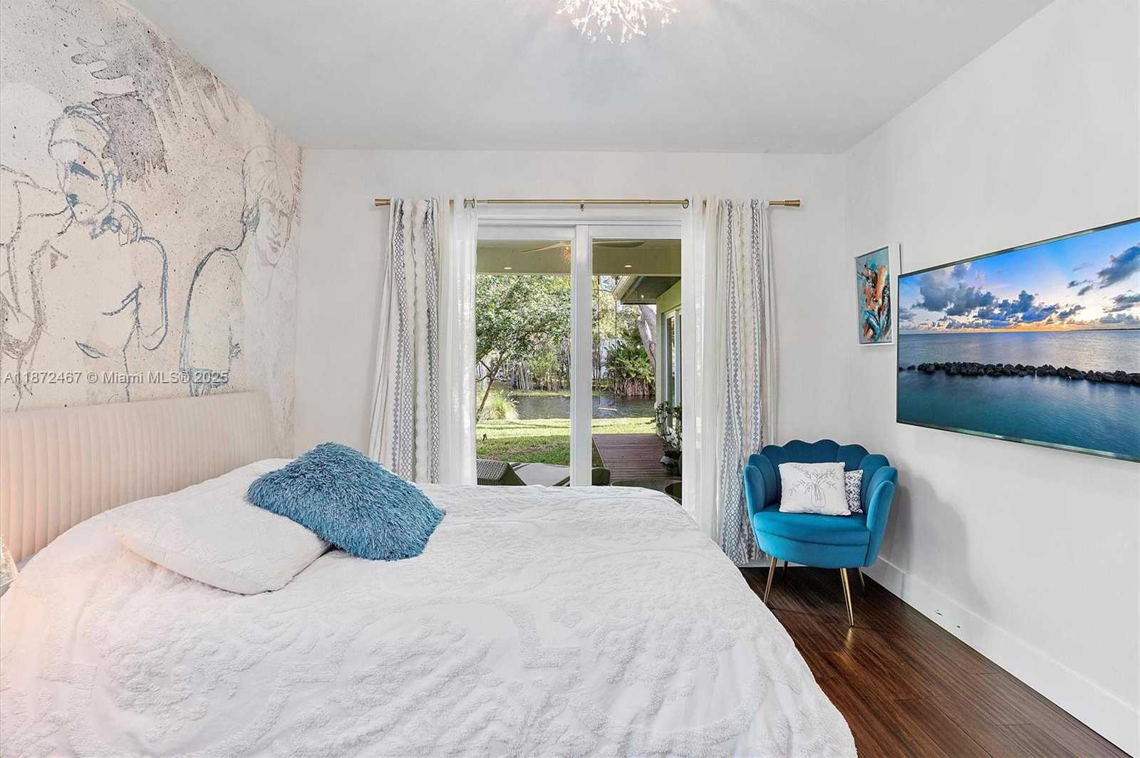 Small Image of 11377 WEST BISCAYNE CANAL RD, Miami Number 36