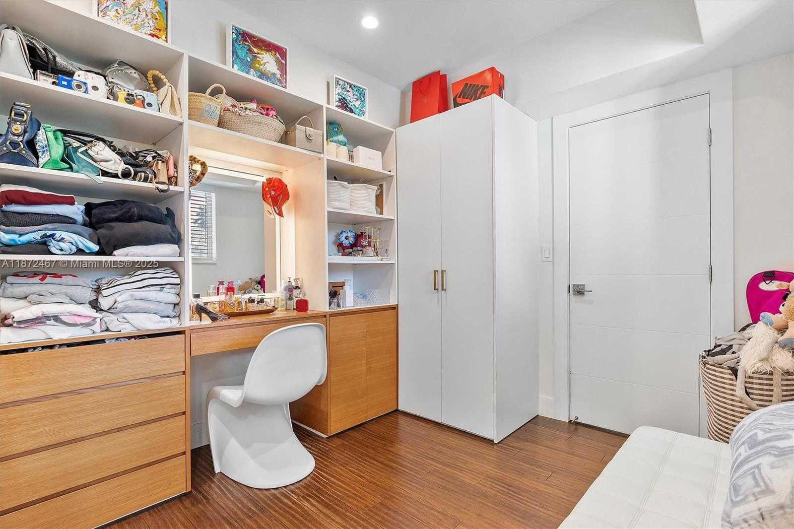 Small Image of 11377 WEST BISCAYNE CANAL RD, Miami Number 42