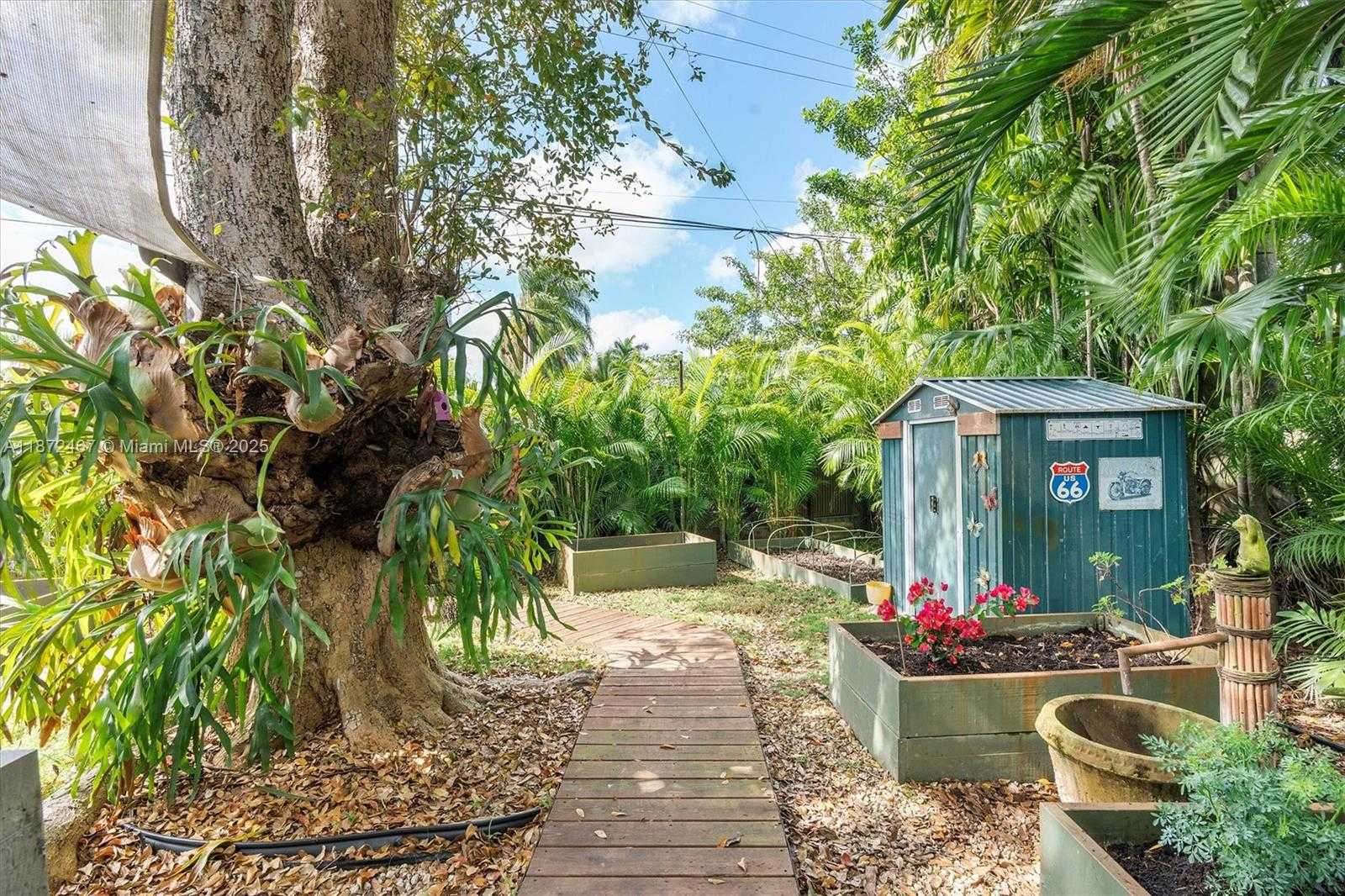 Small Image of 11377 WEST BISCAYNE CANAL RD, Miami Number 67