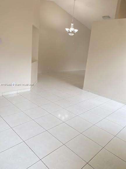 Small Image of 942 BRIAR RIDGE RD, Weston Number 5