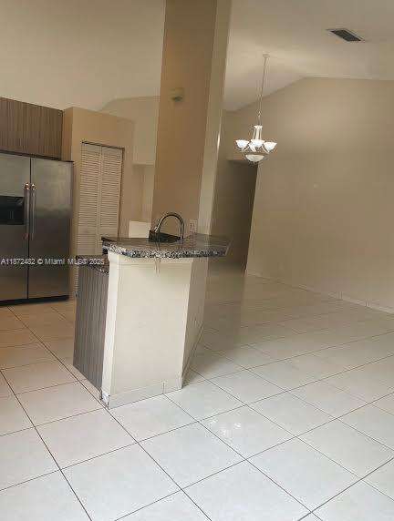 Small Image of 942 BRIAR RIDGE RD, Weston Number 8