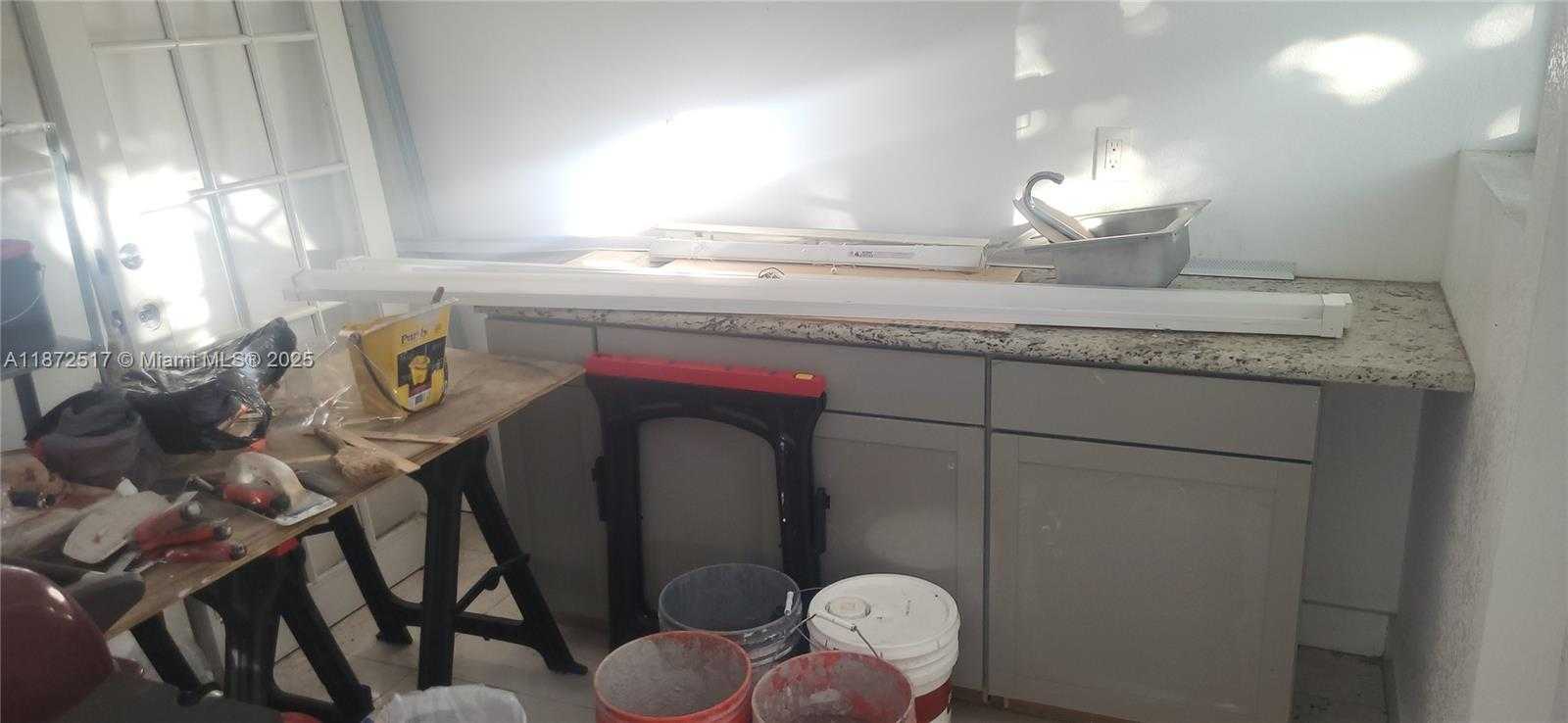 Small Image of 731 SOUTH WEST 3RD AVE, Hallandale Beach Number 10