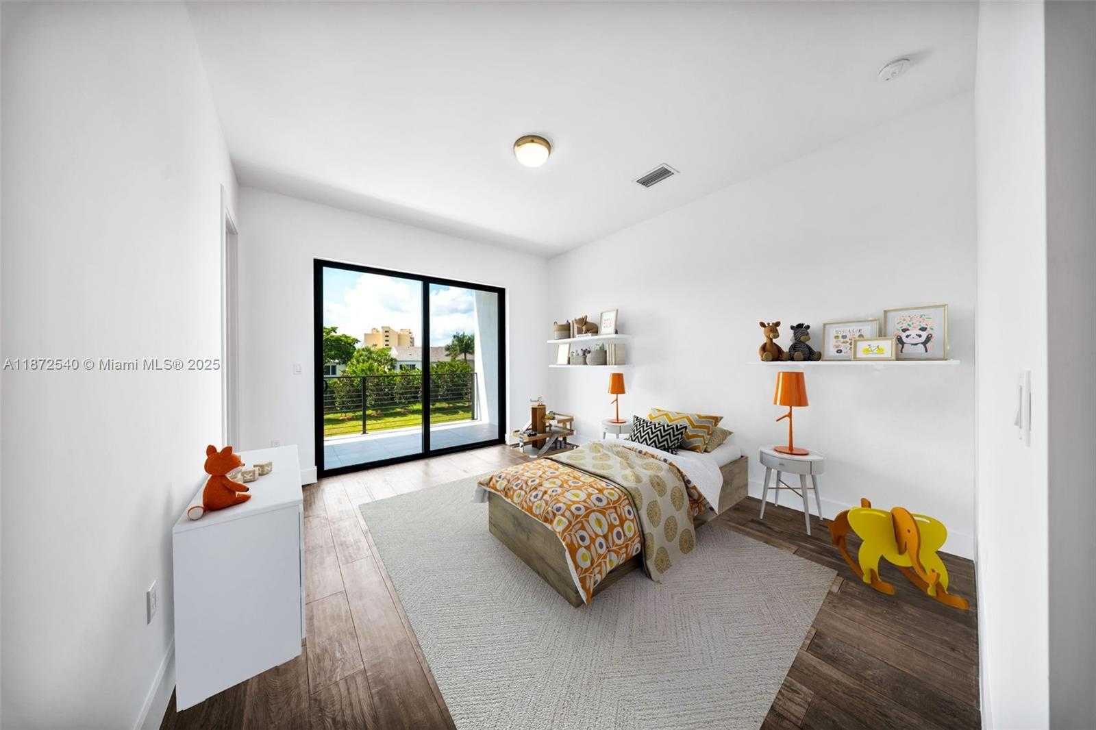Small Image of 16740 NORTH BOTANIKO DR N, Weston Number 32