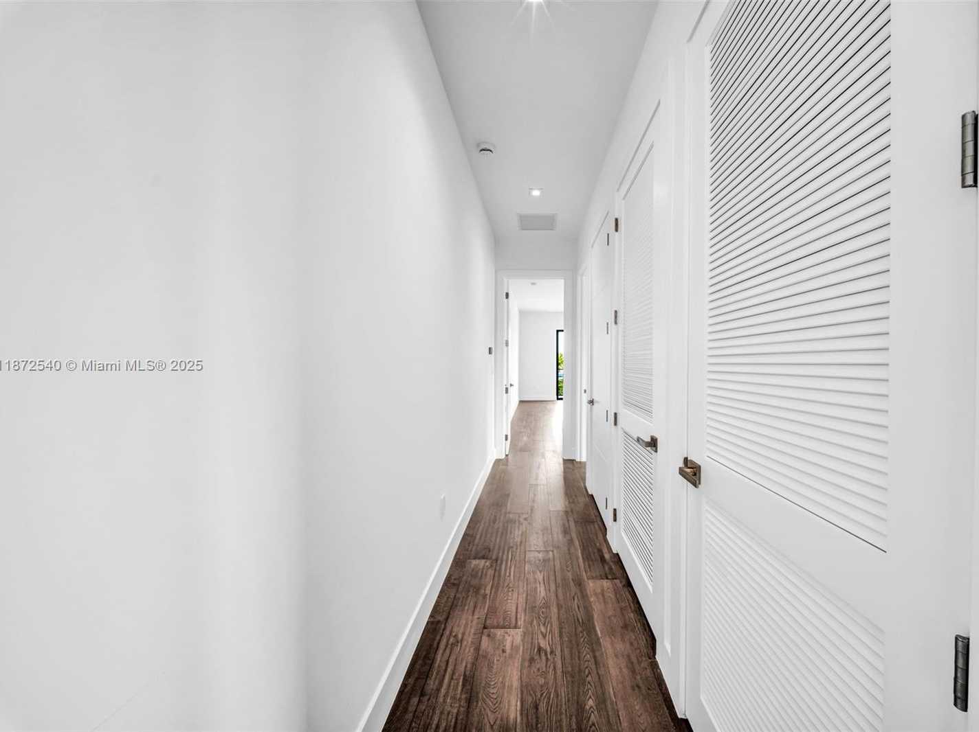 Small Image of 16740 NORTH BOTANIKO DR N, Weston Number 36