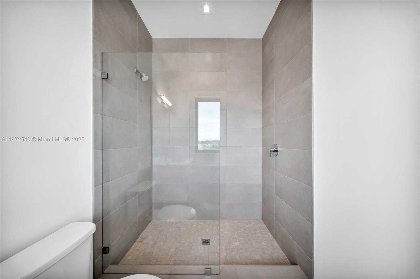 Small Image of 16740 NORTH BOTANIKO DR N, Weston Number 39
