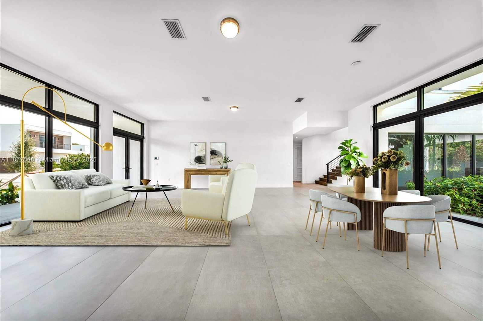 Small Image of 16740 NORTH BOTANIKO DR N, Weston Number 6