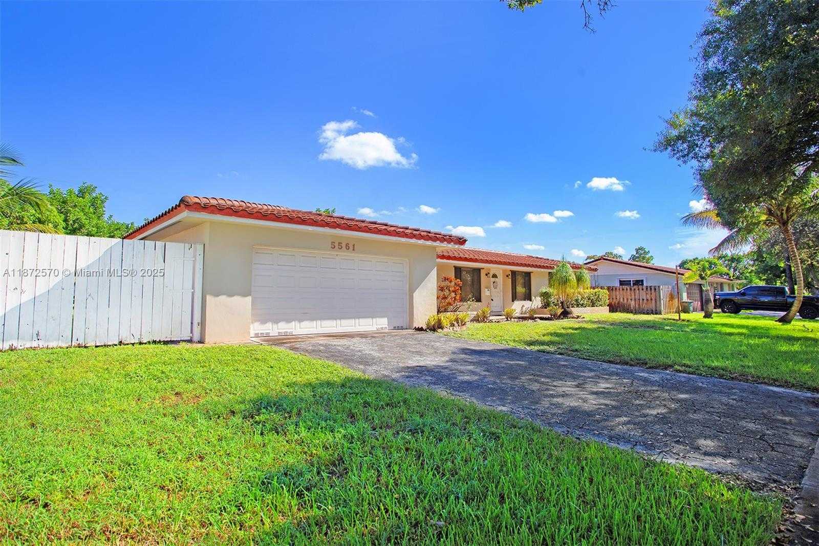 Small Image of 5561 SOUTH WEST 2ND CT, Plantation Number 48