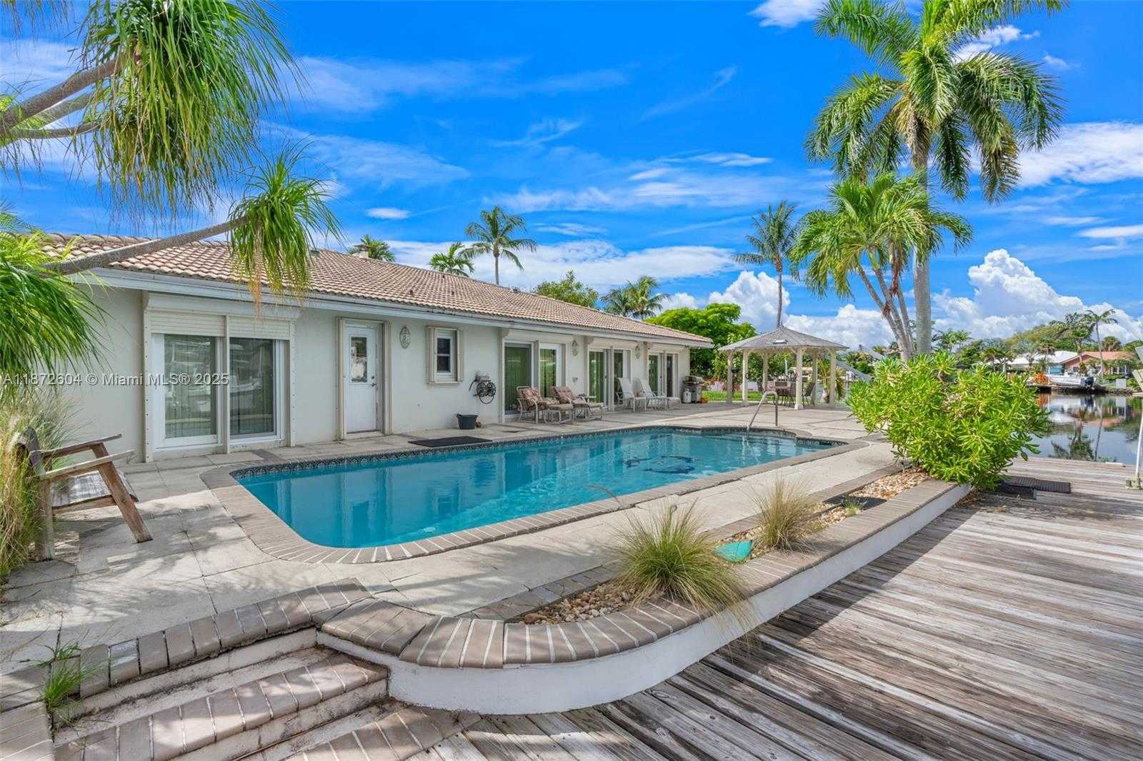 Small Image of 2401 FRYER PT, Fort Lauderdale Number 10